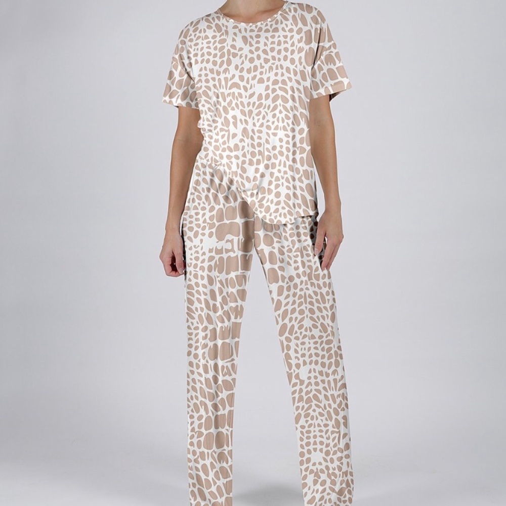 NWOT Animal Print Loungewear Set